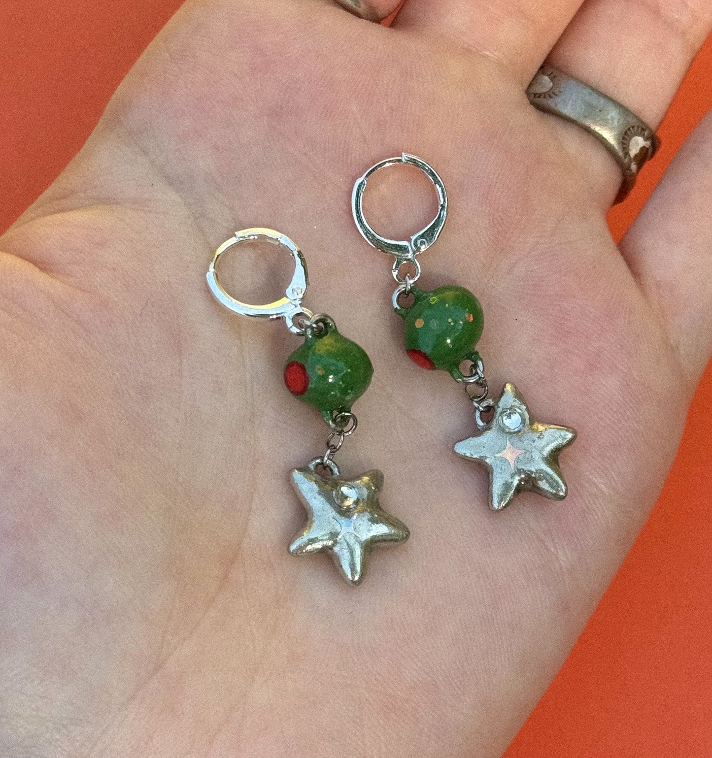 olive star drop earrings